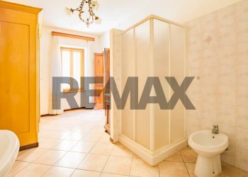 Bagno - Casa semi indipendente Piazza Cacciami
 
3, Grignasco - foto 37