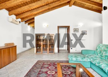 Soggiorno - Loft VIA ZAROLI
 
75, Legnano - foto 16