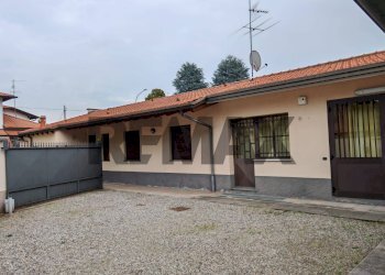 Casa all\'aperto - Loft VIA ZAROLI
 
75, Legnano - foto 38