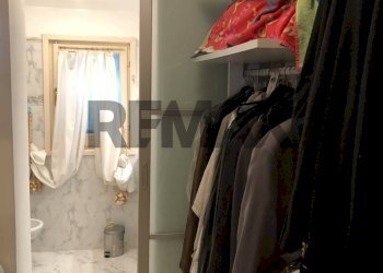 Cabina armadio - Attico VIA MONTEBELLO
 
5, Rapallo - foto 18