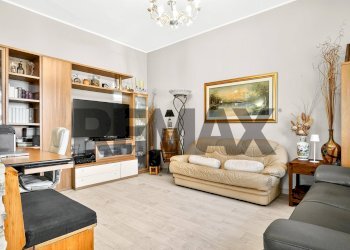 Soggiorno - Casa semi indipendente MONTE ROSA
 
15, Rescaldina - foto 18