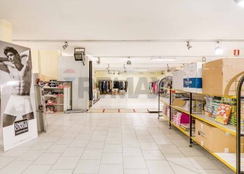Parcheggio - Commercial Premises Via Roncari
39, Besozzo - photo 14