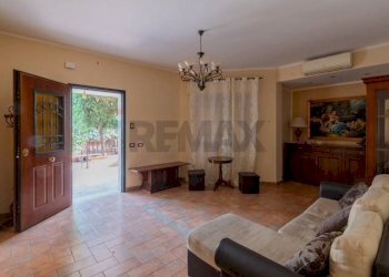 Soggiorno - Villa Via Cristoforo Colombo
 
35, Capaci - foto 28