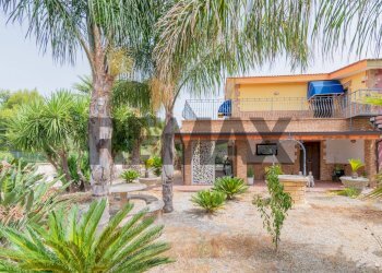 Casa all\'aperto - Villa contrada Feotto
 
41, Misilmeri - foto 1