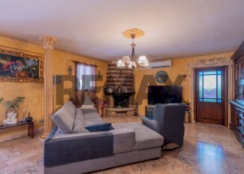 Soggiorno - Villa contrada Feotto
 
41, Misilmeri - foto 13