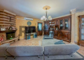 Soggiorno - Villa contrada Feotto
 
41, Misilmeri - foto 65