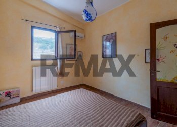 Camera / camera da letto - Villa contrada Feotto
 
41, Misilmeri - foto 77