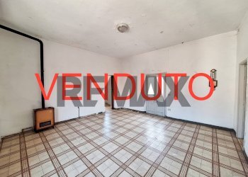 Stanza vuota - Four-room apartment Via Castelfidardo
 
13, Cairate - photo 1
