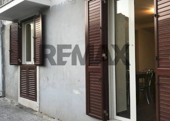Edificio all\'aperto - Three-room apartment VIA ALFREDO ORIANI
15, Ragusa - photo 5