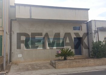 Edificio all\'aperto - Casa indipendente via etnea
 
snc, Chiaramonte Gulfi - foto 1
