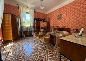 Camera / camera da letto - Villa Via Iafolla Corrado
41, Villalago - foto 13