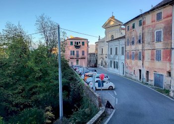 Edificio all\'aperto - Three-room apartment VIA GORDESCO
 
3, Arcola - photo 1