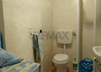 Bagno - Three-room apartment VIA GORDESCO
 
3, Arcola - photo 21