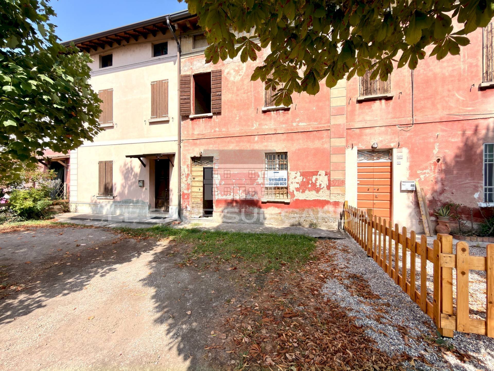 Foto 1 - Villa a Schiera Dei Compartitori
 
43, Asola - foto 1