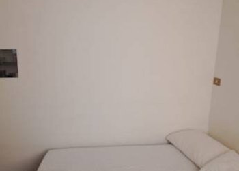 Camera da letto - Trilocale strada Maggiore, Bologna (zona Centro Storico) - foto 34