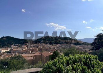 Vista - Casa indipendente Via Triglio
 
26, Cosenza - foto 1