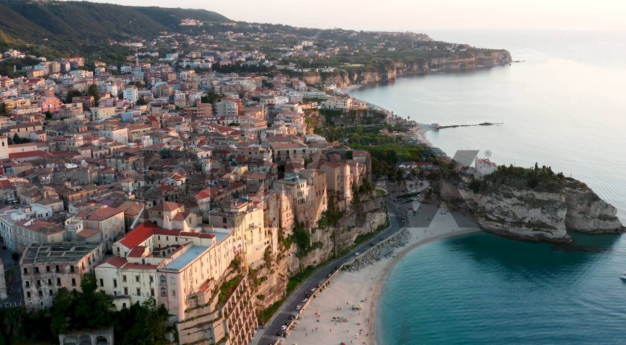 Vista dell\'acqua - Appartamento Largo Gesuiti
 
10, Tropea - foto 1