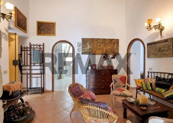 Soggiorno - Appartamento Largo Gesuiti
 
10, Tropea - foto 14