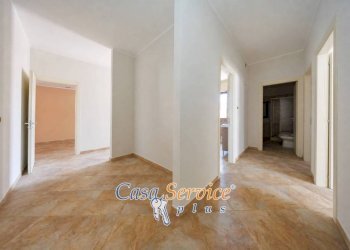 Corridoio - Casa indipendente via Torino, Ruffano - foto 15