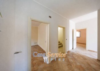 Corridoio - Casa indipendente via Torino, Ruffano - foto 20