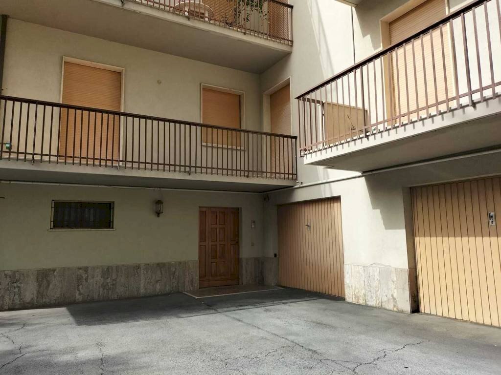 Facciata - Appartamento via San Francesco, 27, Jesi - foto 2