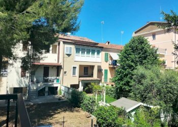 Facciata - Apartment via San Francesco, 27, Jesi - photo 44