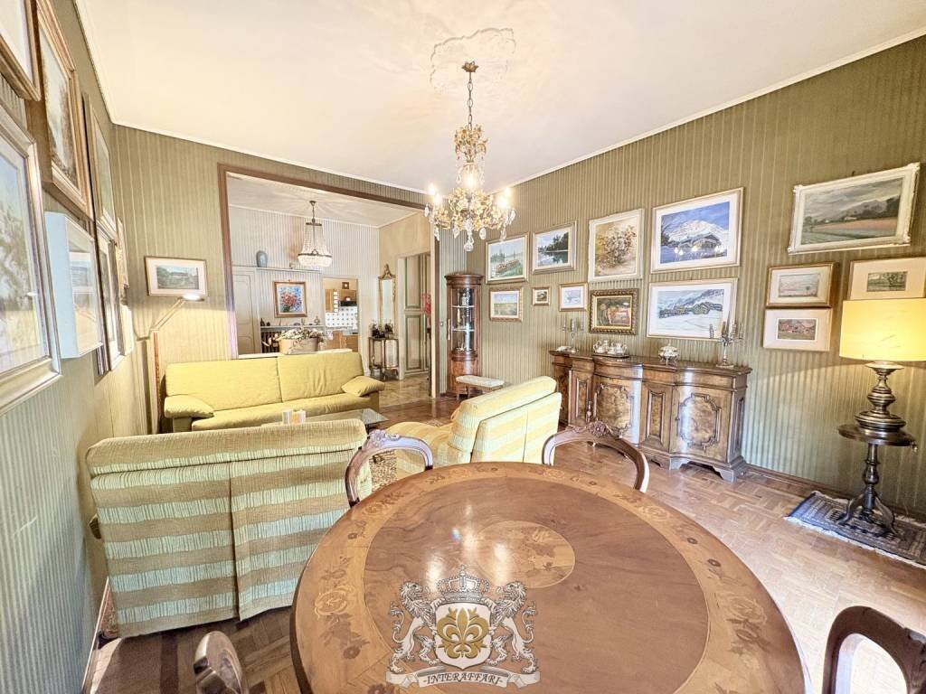 Salone - Apartment corso Nizza, 80, Cuneo (neighborhood Donatello) - photo 2
