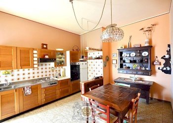 Cucina - Apartment corso Nizza, 80, Cuneo (neighborhood Donatello) - photo 10