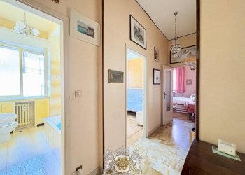 Corridoio - Apartment corso Nizza, 80, Cuneo (neighborhood Donatello) - photo 27