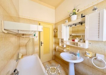 Bagno - Apartment corso Nizza, 80, Cuneo (neighborhood Donatello) - photo 30