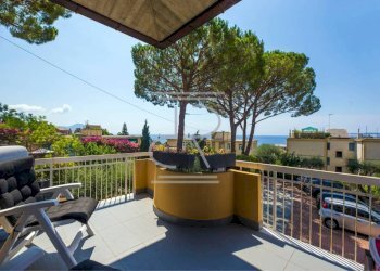 Terrazzo - Villa via Donato Somma, Genova (neighborhood Nervi) - photo 1