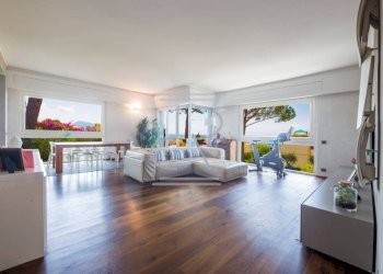 Salone - Villa via Donato Somma, Genova (neighborhood Nervi) - photo 2