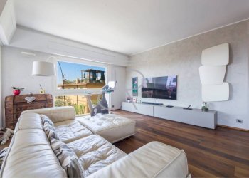 Salone - Villa via Donato Somma, Genova (neighborhood Nervi) - photo 4