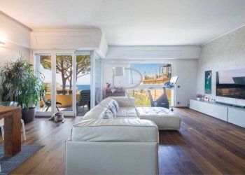 Salone - Villa via Donato Somma, Genova (neighborhood Nervi) - photo 6