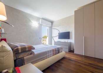 Camera da letto - Villa via Donato Somma, Genova (neighborhood Nervi) - photo 26