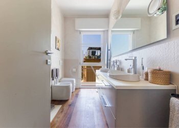 Bagno - Villa via Donato Somma, Genova (neighborhood Nervi) - photo 27