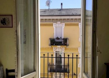 Balcone - Apartment via Felice Cavallotti, 14, Cuneo (neighborhood Centro) - photo 7