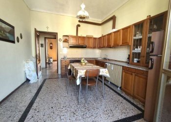Camera da letto - Apartment via Felice Cavallotti, 14, Cuneo (neighborhood Centro) - photo 16