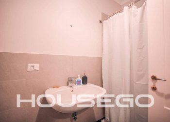 Bagno - Monolocale via Paolo Emilio Bensa, 5, Genova (zona Principe) - foto 12
