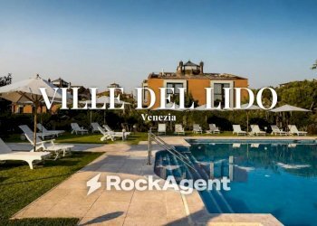 Piscina - Villa via Marcantonio Bragadin, 38, Venezia - photo 1
