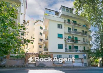Facciata - Two-room apartment via Vitellia, 31, Roma - photo 2