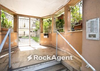 Interno palazzo - Two-room apartment via Vitellia, 31, Roma - photo 18