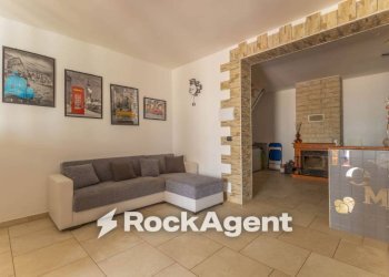 Salone - Villa Borgo Lagogemolo, 56, Cassano delle Murge - foto 15