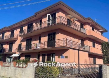Facciata - Ufficio via Filippo Turati Arena Metato, San Giuliano Terme - foto 38