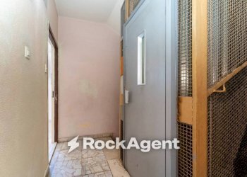 Interno palazzo - Three-room apartment via Antonio Santangelo Fulci, 85, Catania - photo 34