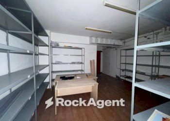 Magazzino - Shop via dei Goti, 7, Angri - photo 13