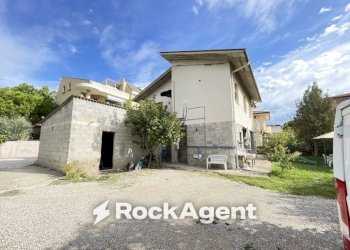 Giardino - Casa indipendente via Alcide de Gasperi, 10, Tortoreto - foto 7