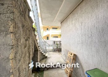 Cortile interno - Casa indipendente via Alcide de Gasperi, 10, Tortoreto - foto 10