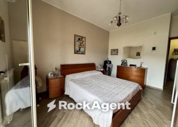 Camera da letto - Three-room apartment viale Piazza Armerina, 2, Palermo - photo 11