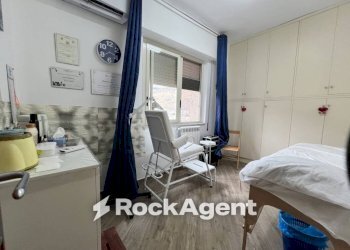 Camera da letto - Three-room apartment viale Piazza Armerina, 2, Palermo - photo 14